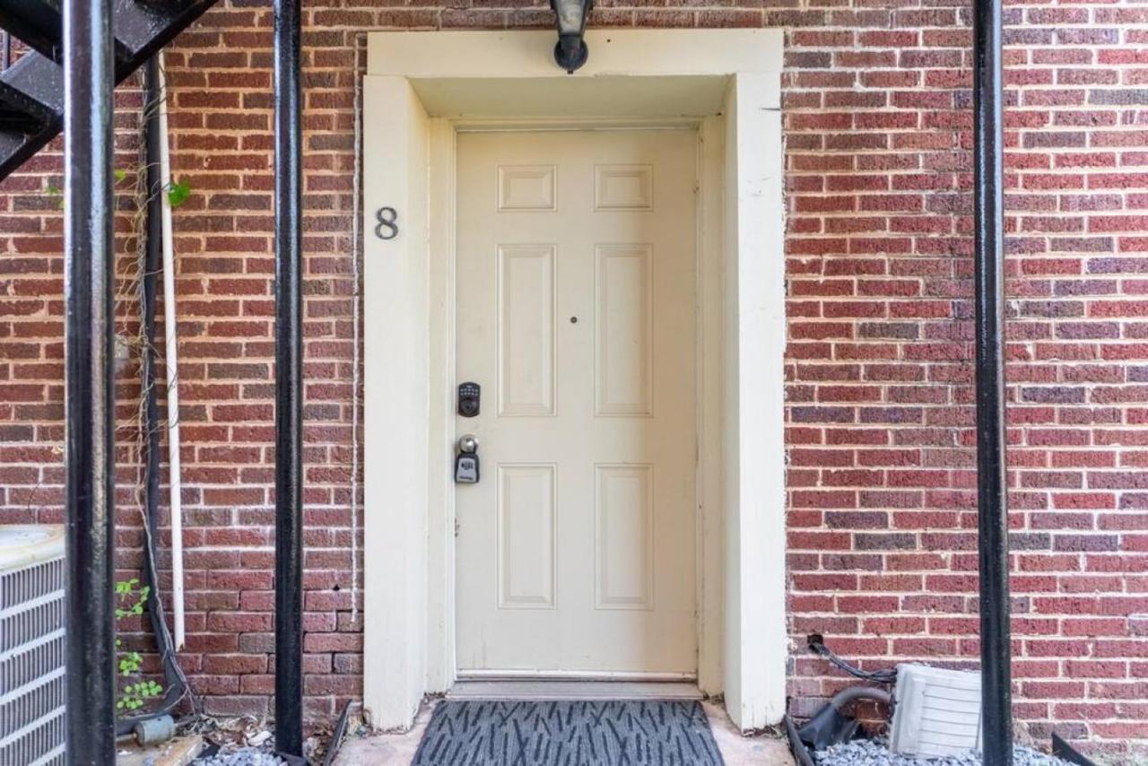 Historic 1920s Brick Beauty In Medical District *